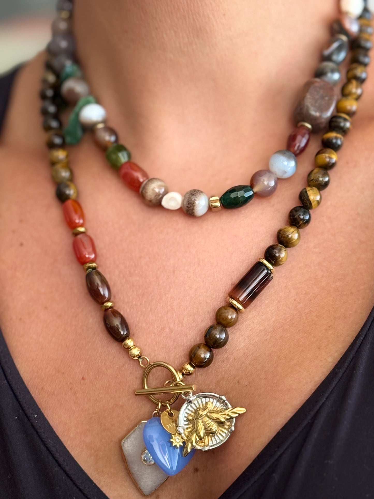 Colar Pedra Olho de Tigre com Pendentes