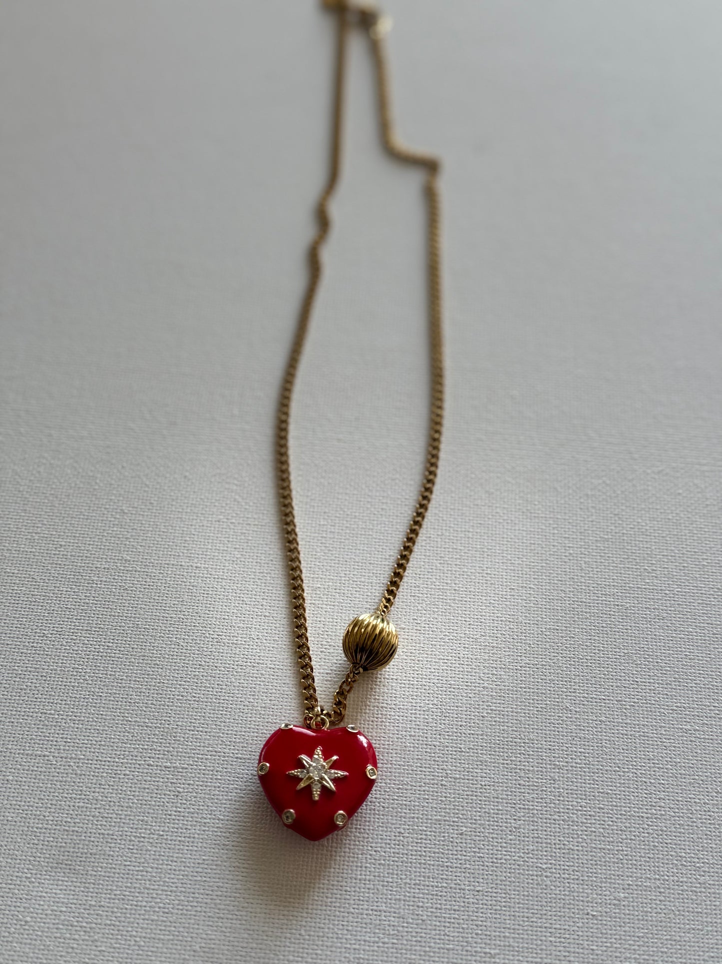 Colar Coração Vermelho
