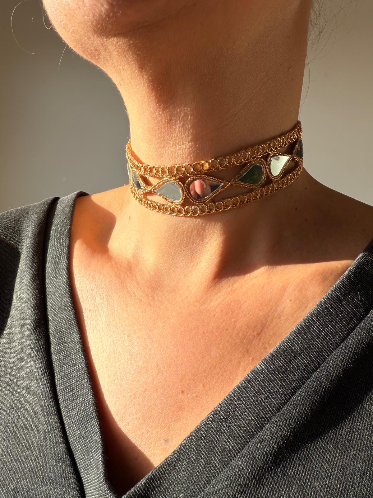 Gargantilha Dourada Lagrima