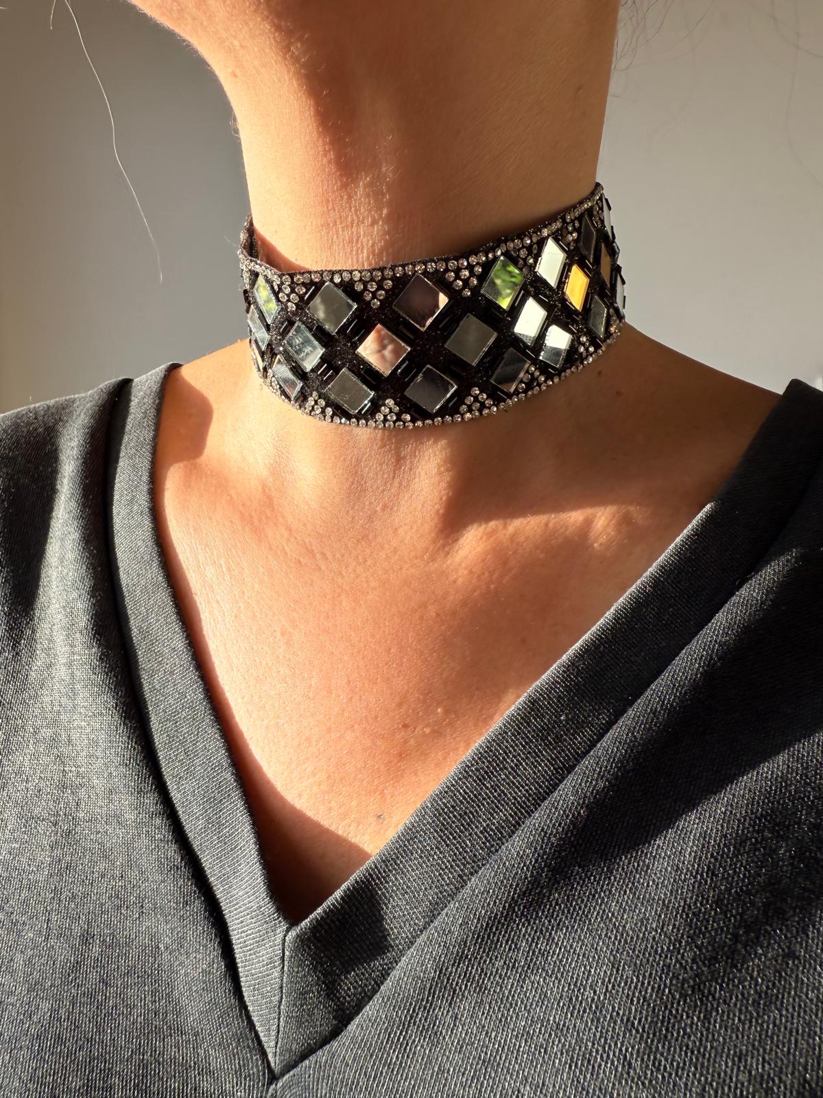 Gargantilha Preto larga