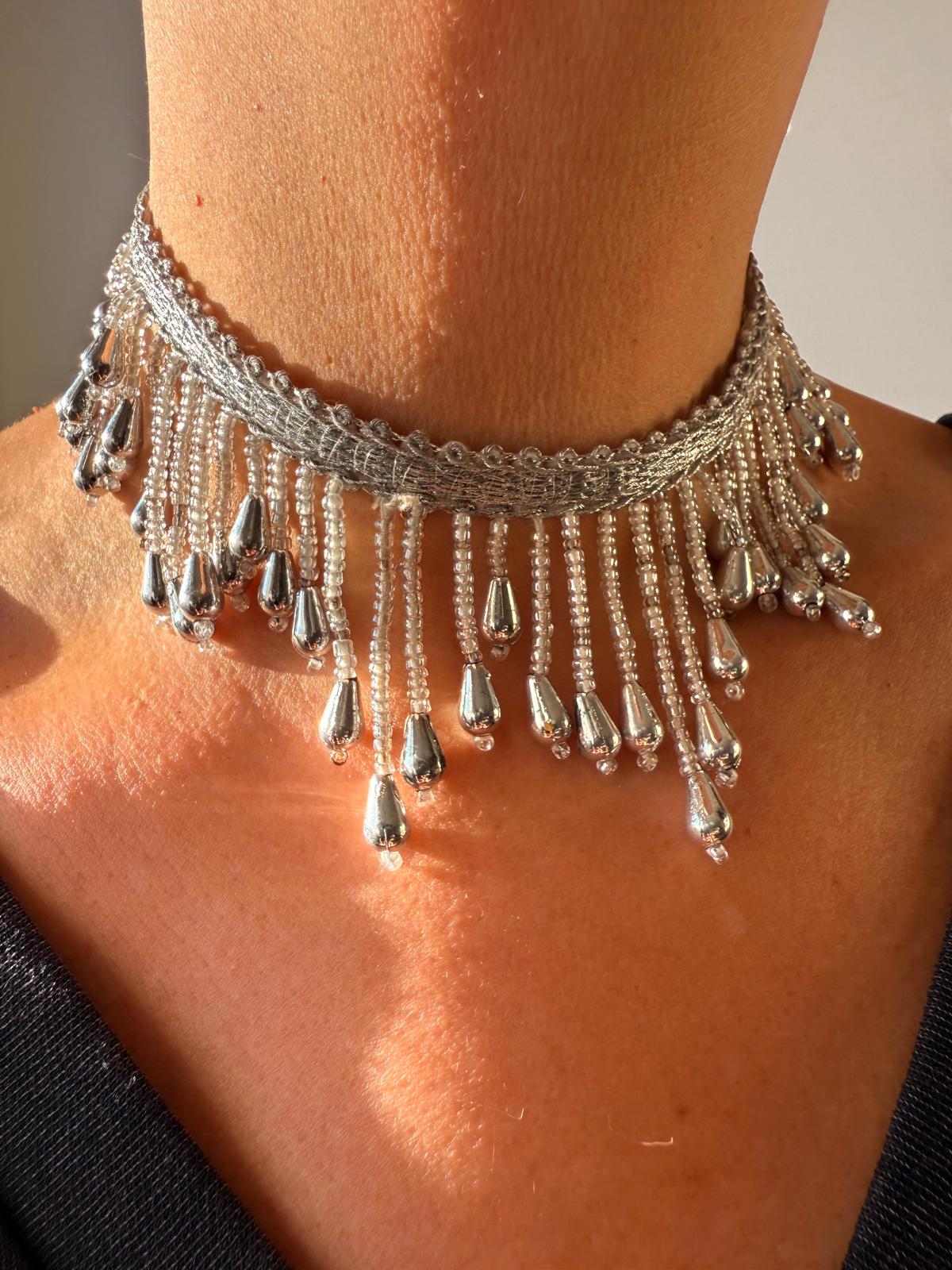 Gargantilha Prateada