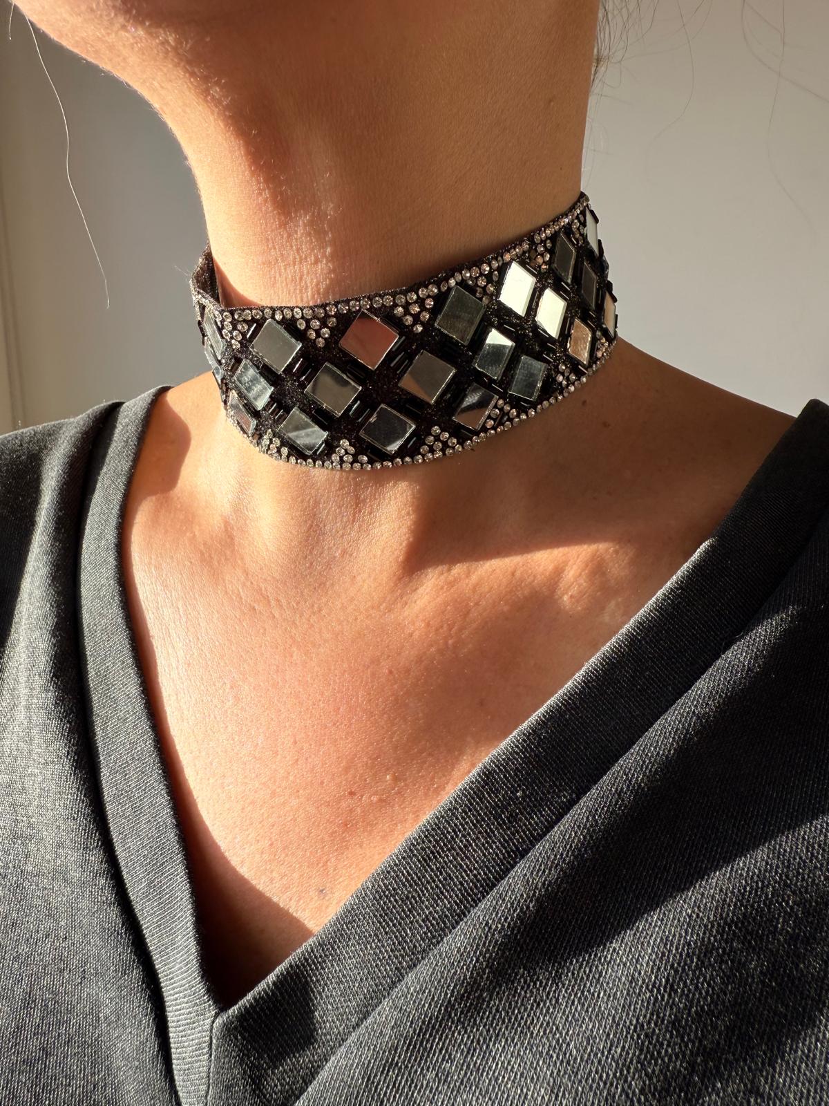 Gargantilha Preto larga