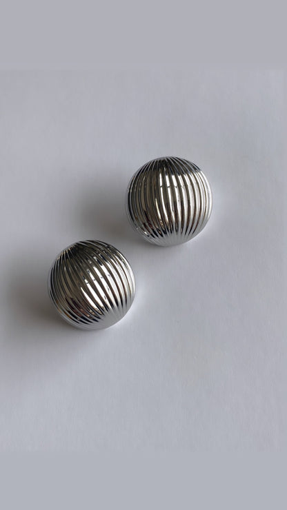 Brincos Silver Ball